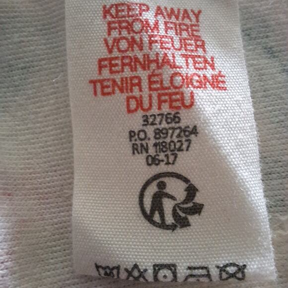 Mini Boden jungle animal print towelling shorts - Picture 10 of 11